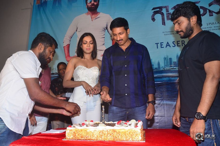 Goutham-Nanda-Movie-Teaser-Launch
